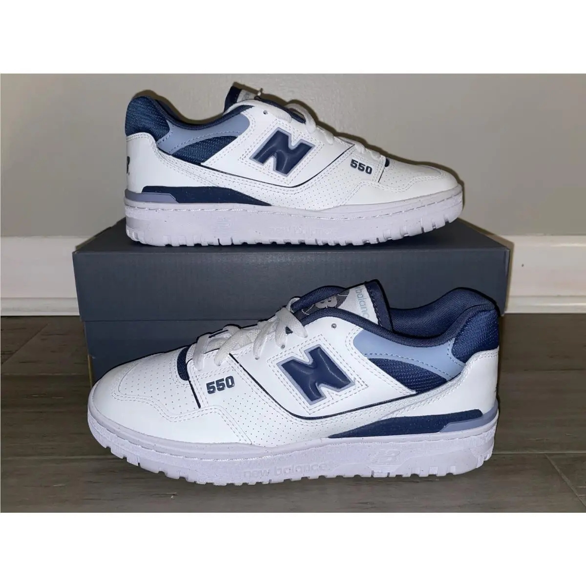 New Balance 550 White Indigo Blue Sneakers BBW550DY Women`s Size 10 New