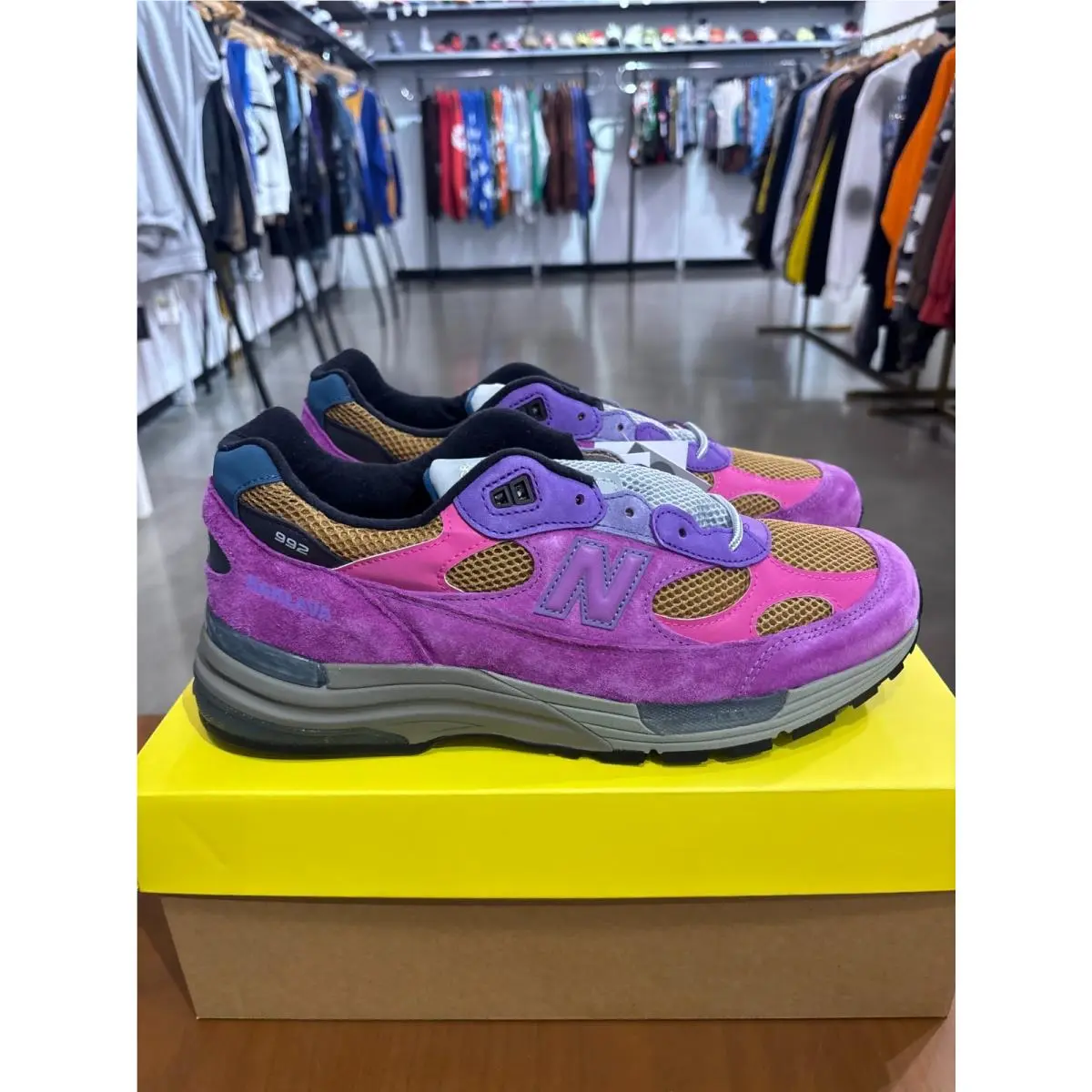 New Balance shoes - New Balance 992 - Purple 0