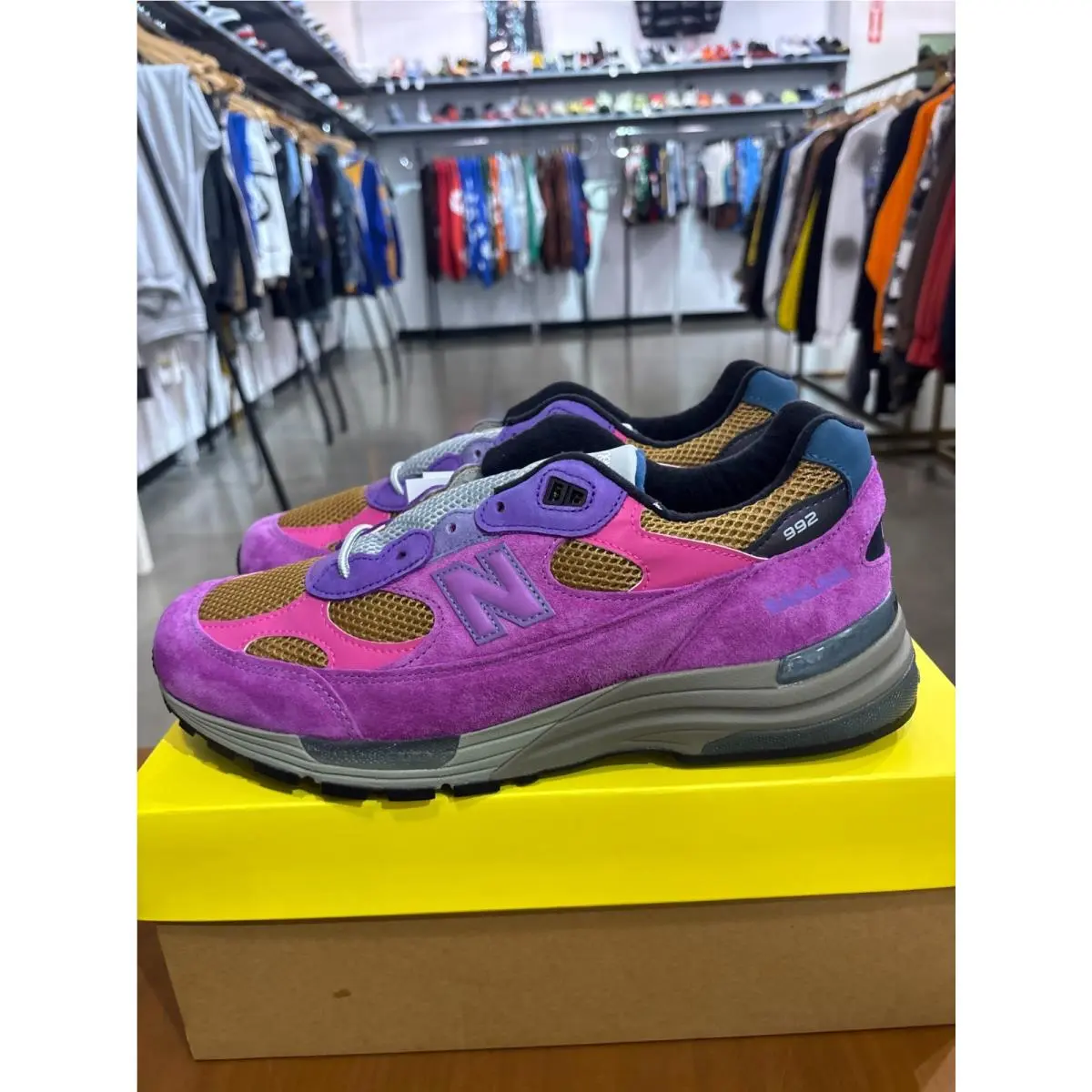 New Balance shoes - New Balance 992 - Purple 2