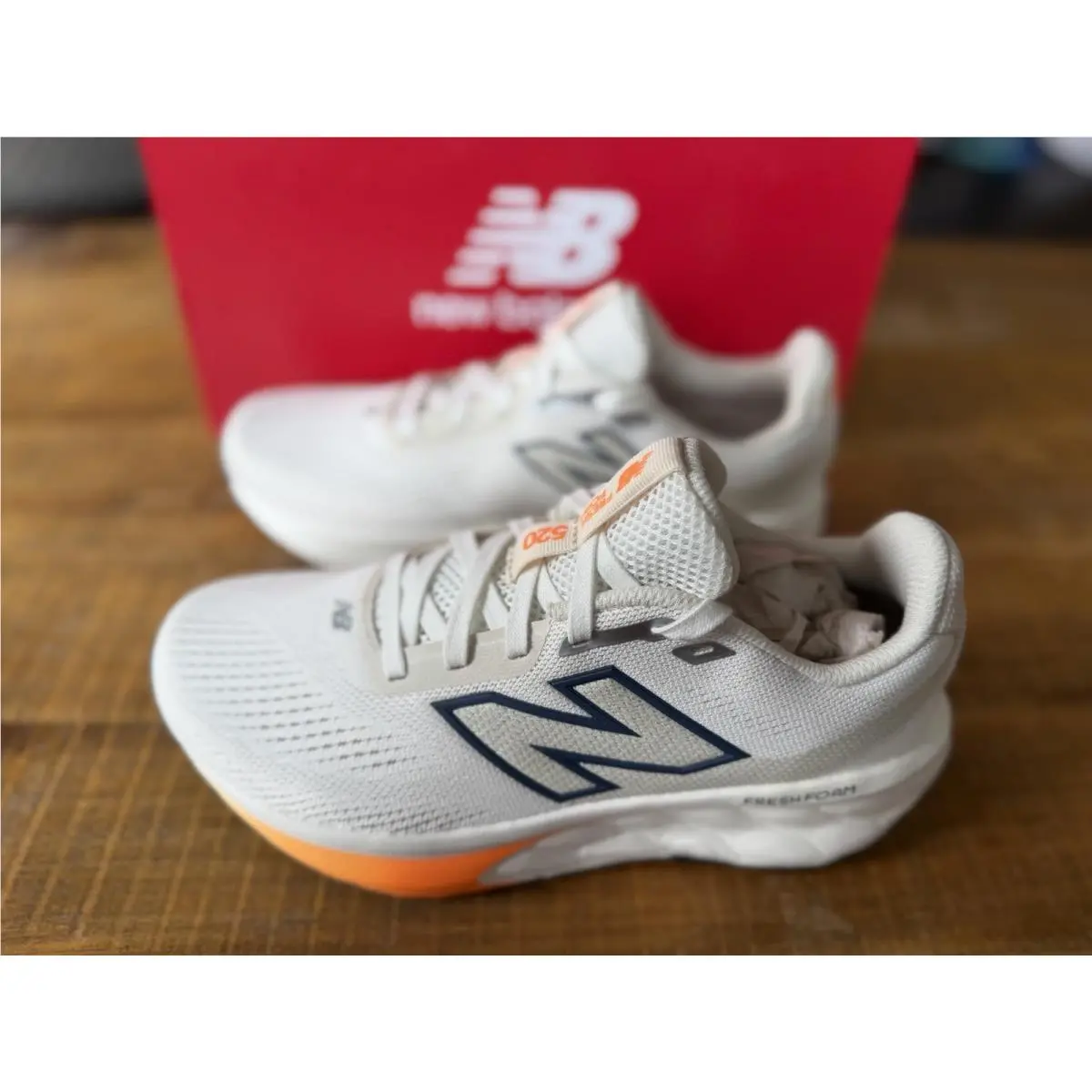New Balance Fresh Foam 520 V9 Womens 6 White Orange Running Shoes New