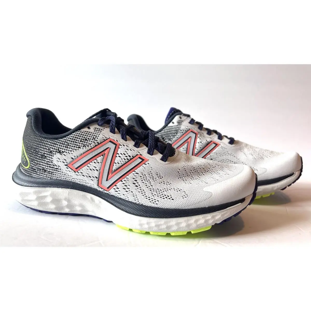New Balance Fresh Foam W680LW7 Running Shoes Women`s Size 6 B
