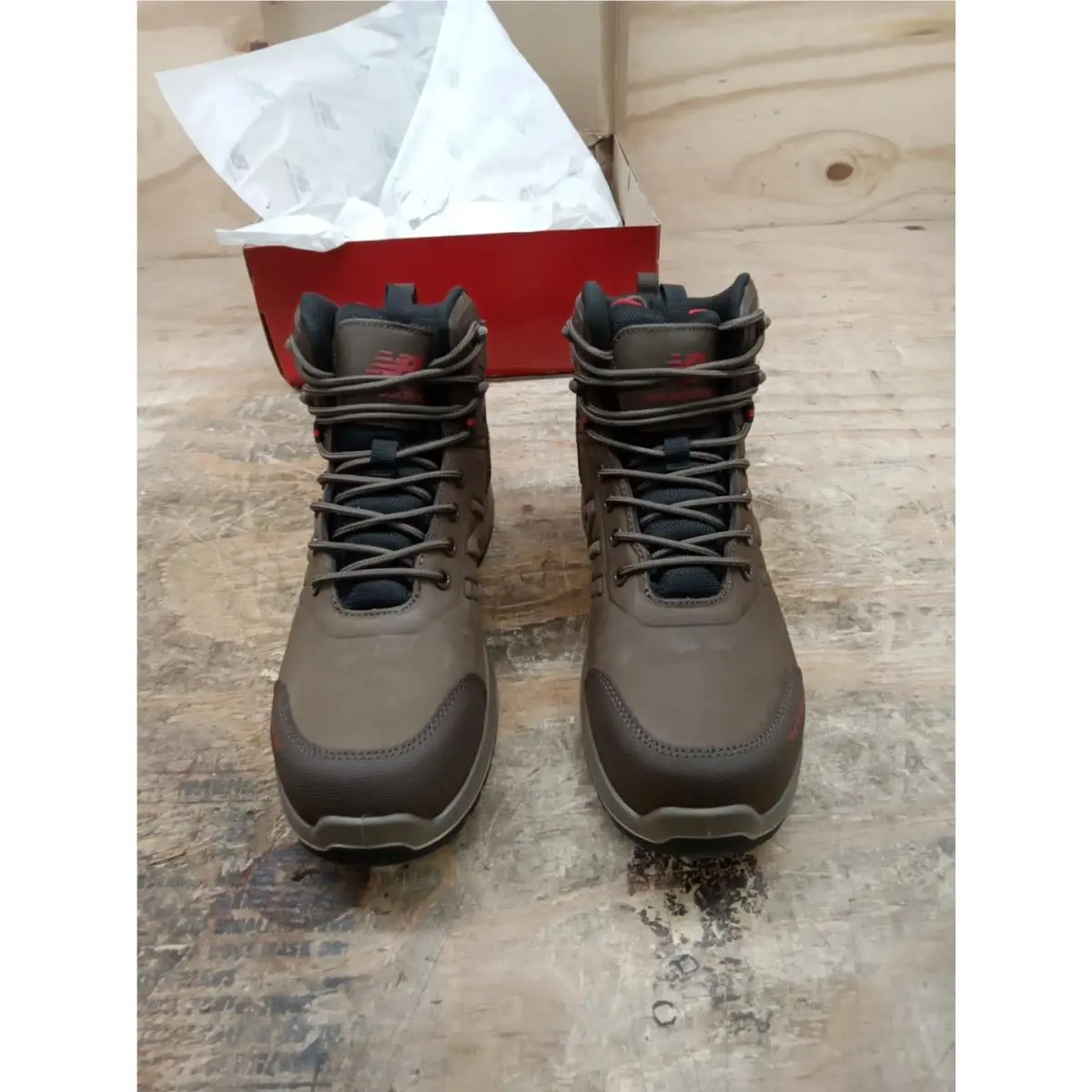 New Balance shoes - MIDCLBRBR-8.5-4E - MIDCLBRBR-85-4E - Chocolate (UPC: 810119134080) 0