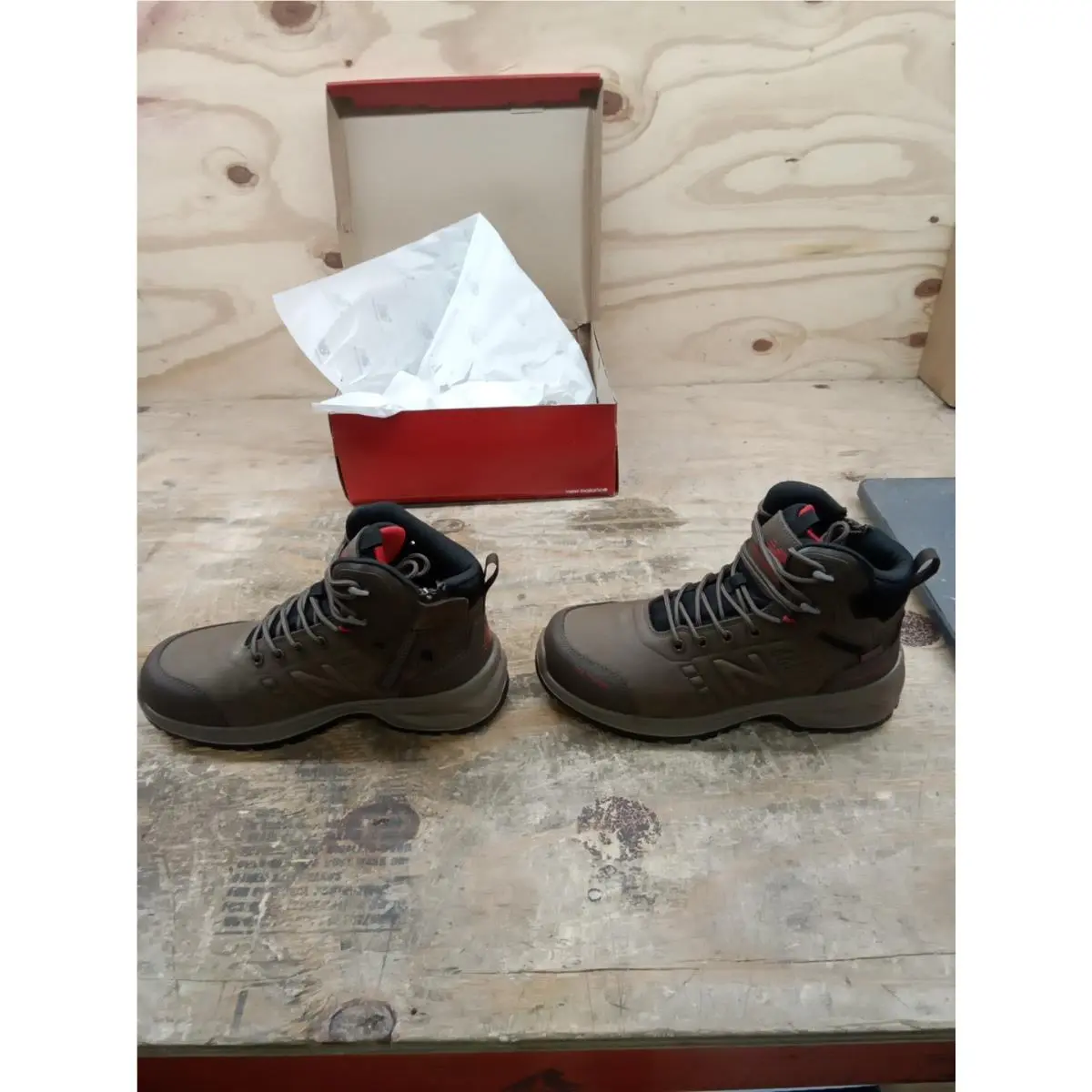 New Balance shoes - MIDCLBRBR-8.5-4E - MIDCLBRBR-85-4E - Chocolate (UPC: 810119134080) 1