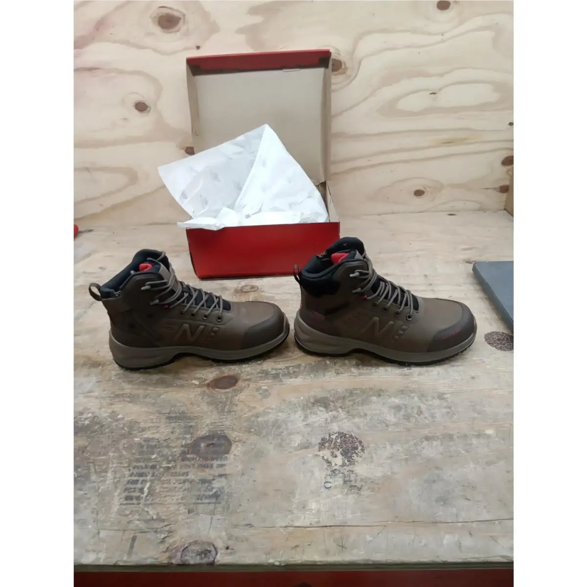 New Balance shoes - MIDCLBRBR-8.5-4E - MIDCLBRBR-85-4E - Chocolate (UPC: 810119134080) 3