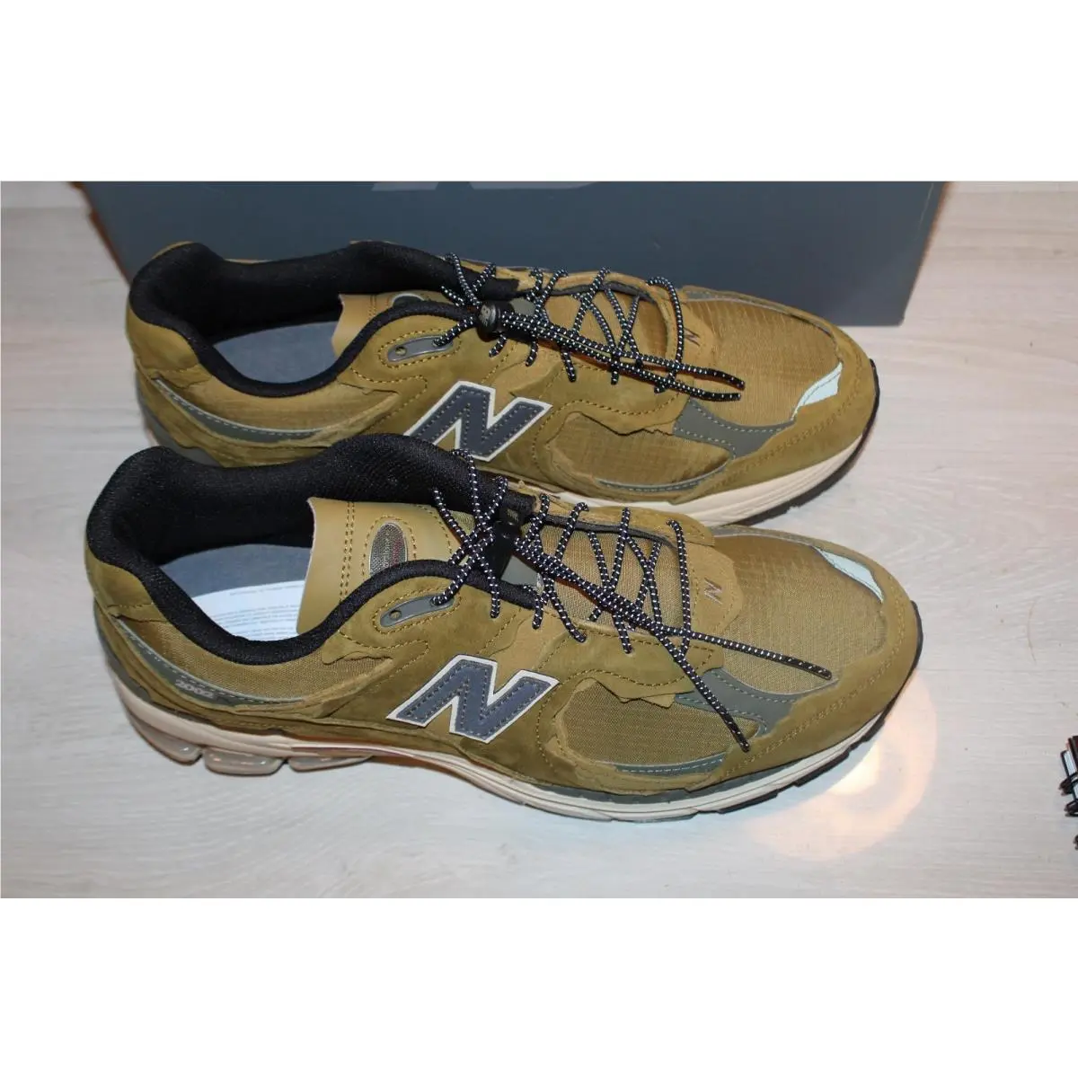 New Balance shoes - New Balance 2002R - Green 3