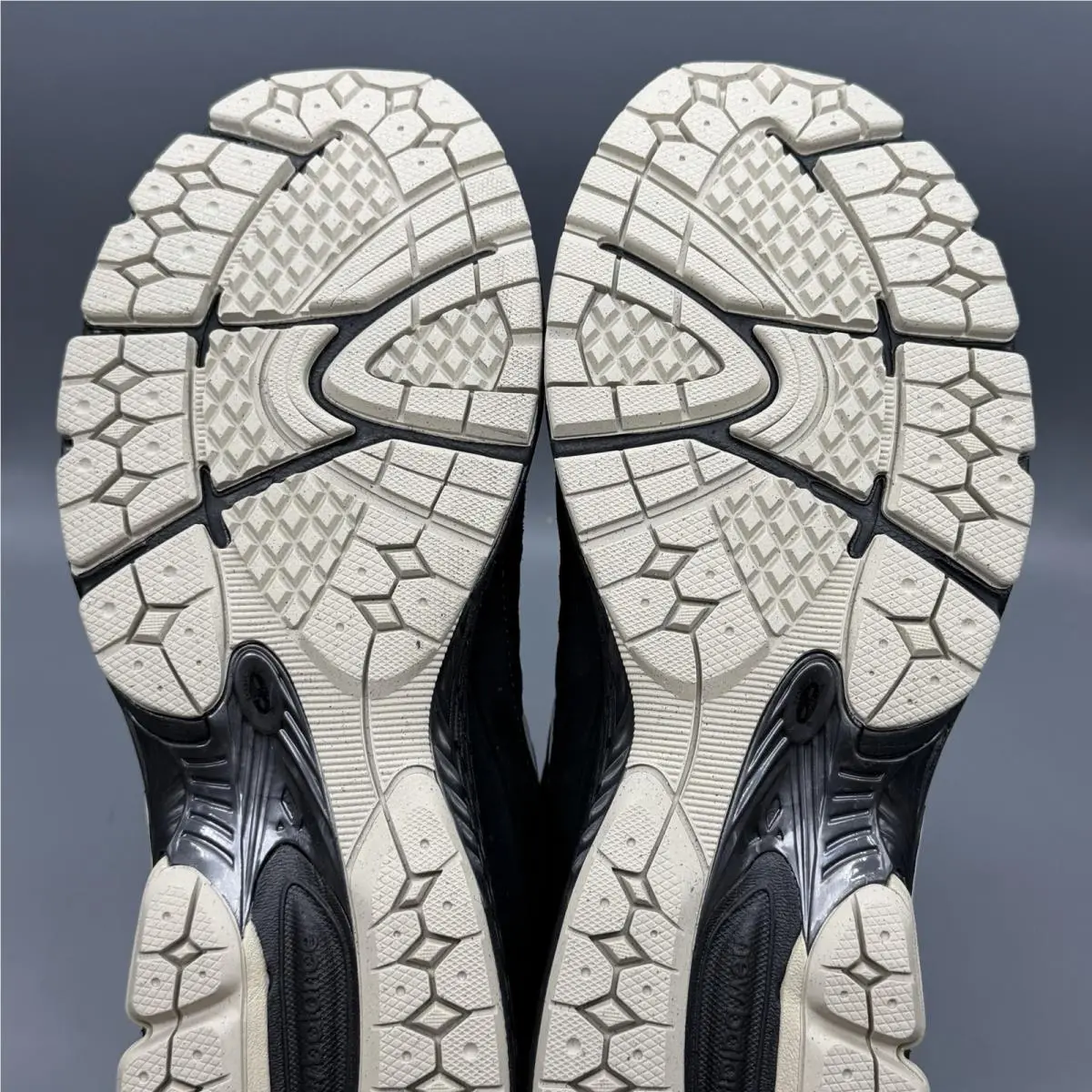 New Balance shoes - New Balance 2002R - U2002RL - Black (UPC: 0198686842578) 6