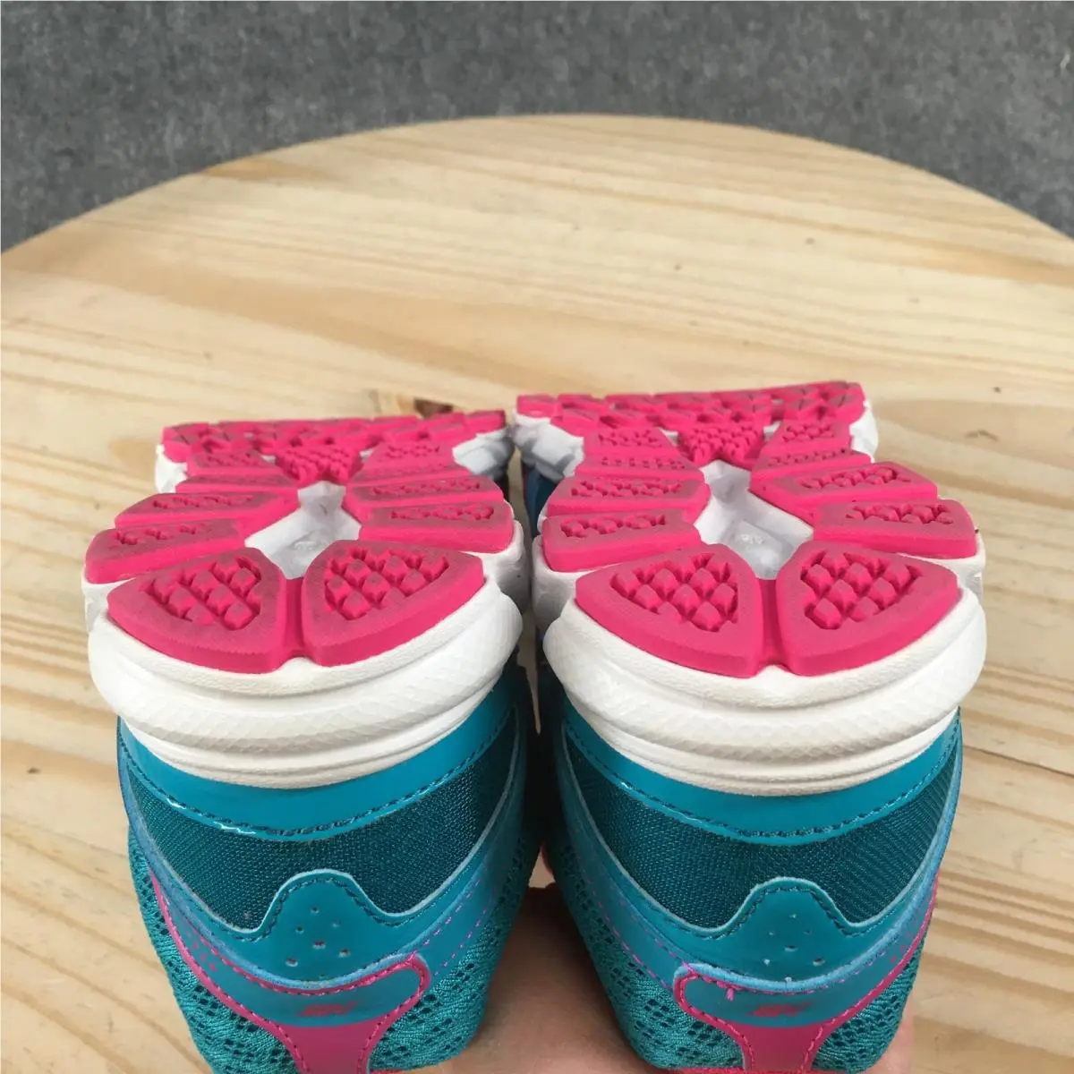 New Balance shoes - New Balance 750v2 - Pink 9