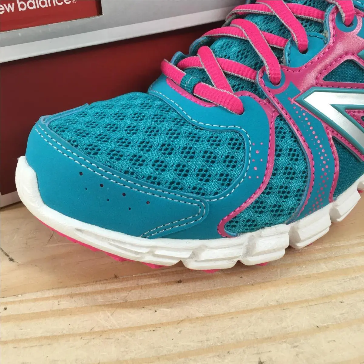 New Balance shoes - New Balance 750v2 - Pink 1