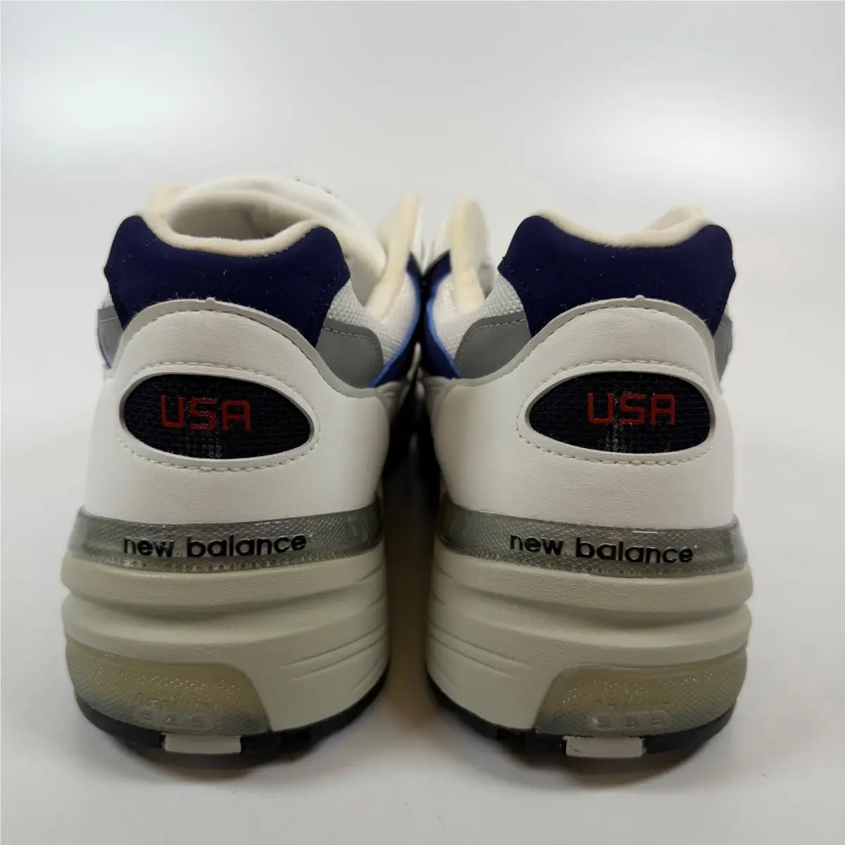 New Balance shoes - New Balance 992 - White 3