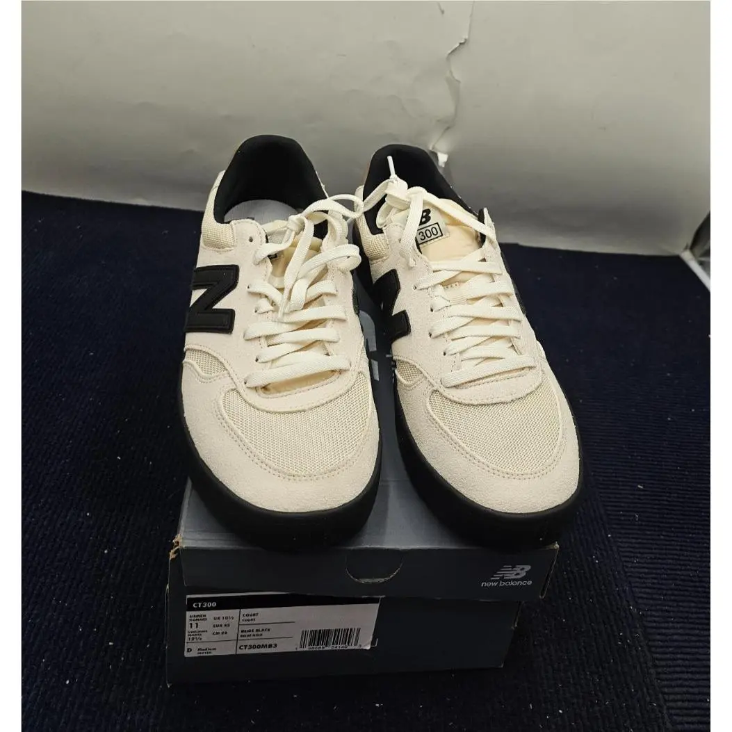 New Balance CT300 V3 Retro Court Sneaker Beige / Black CT300MB3 Size US 11