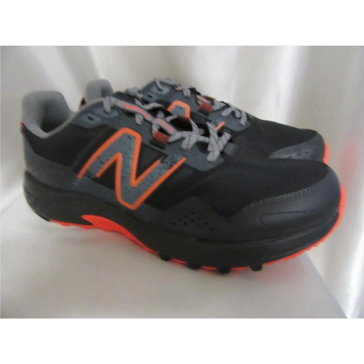 New Balance shoes - New Balance 410 - MT410L08 - Black 9