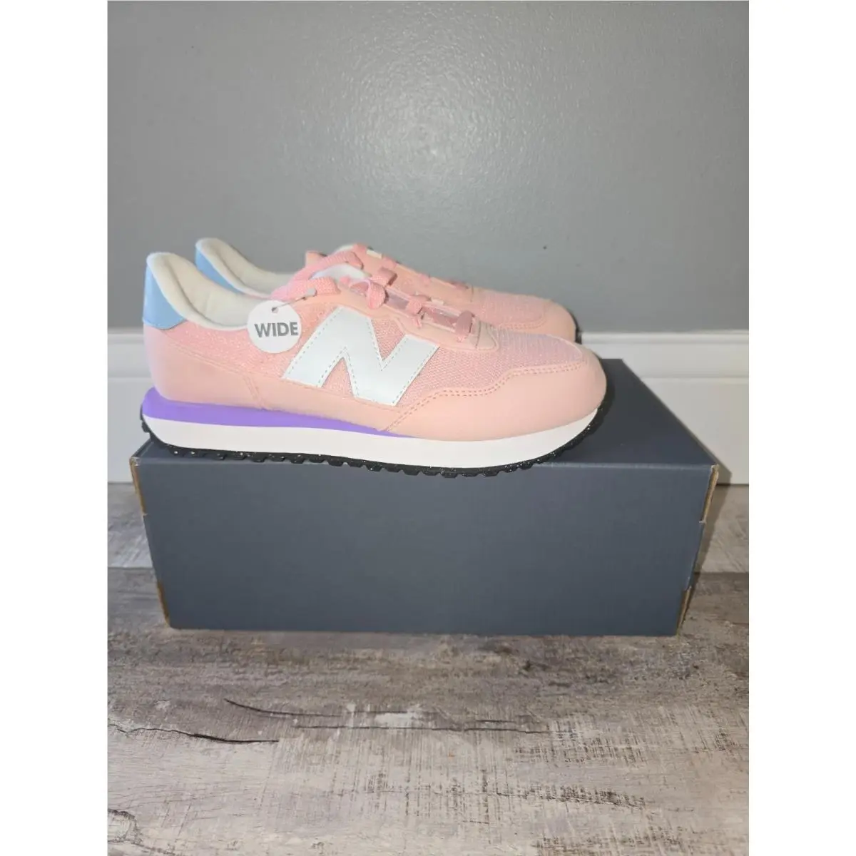 New Balance 237 Pink/purple Sneakers - Womens 7WIDE - W/box