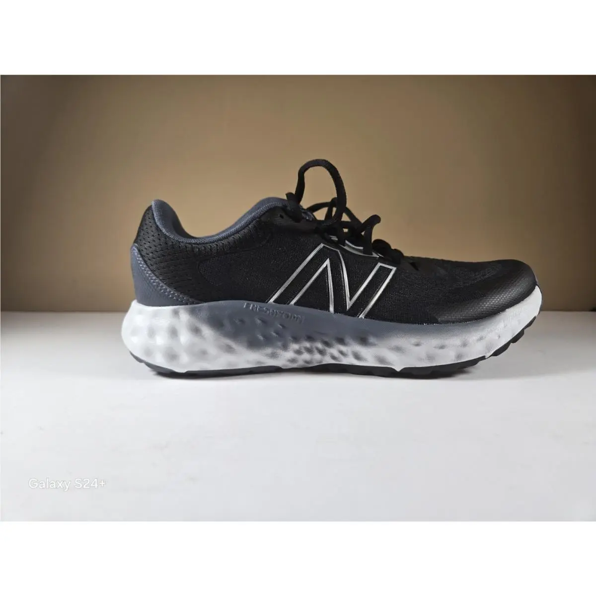 New Balance Fresh Foam Running Course Mevozlk Mens Size 9.5 Color Black