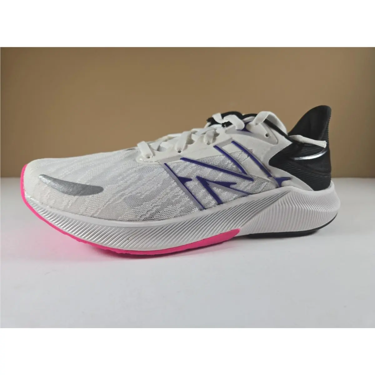 New Balance Fuelcell Running Course Size 8 D Wide Sneakers Style MFCPRLM3 Color