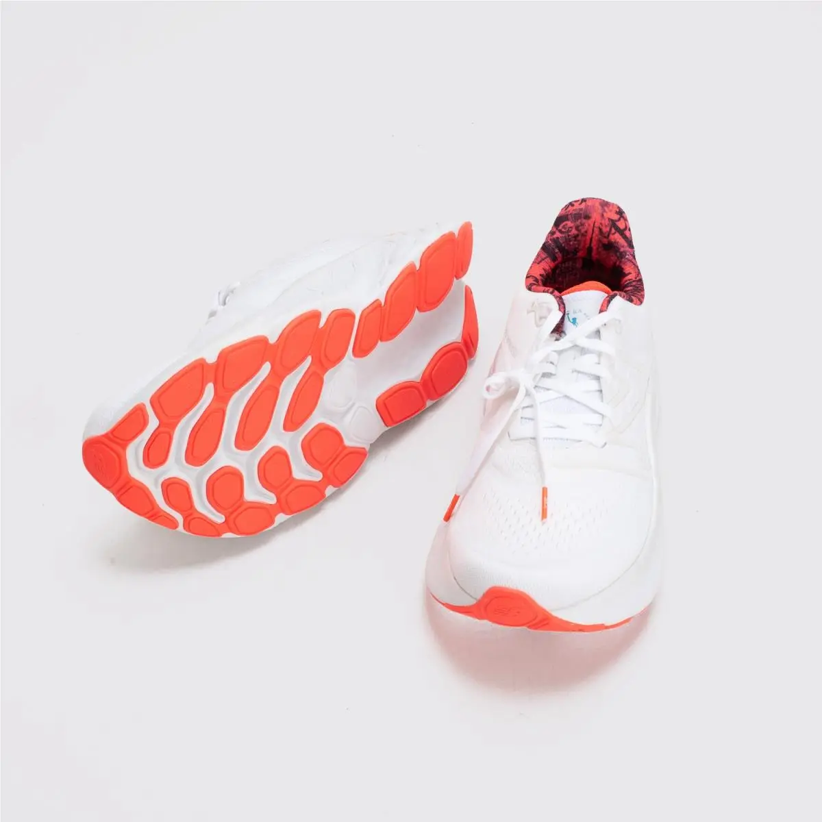 New Balance shoes - MMORRR4 - MMORRR4 - White (UPC: 196432155361) 1