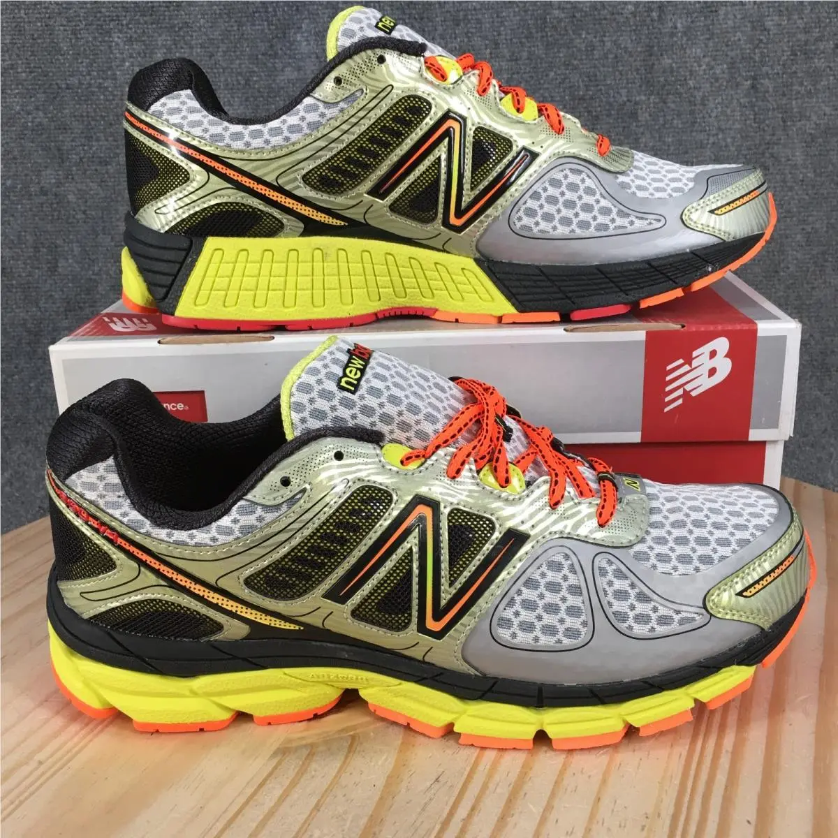 New Balance 860v4 Walking Shoes Mens 132E Sneakers Lace Up Mesh Gray M860SG4 New