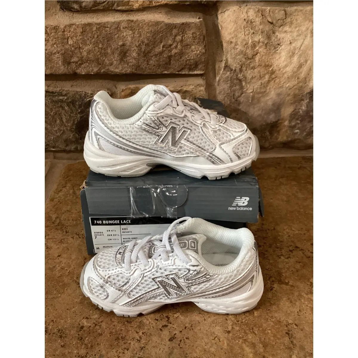 New Balance shoes - New Balance 740 - White 0