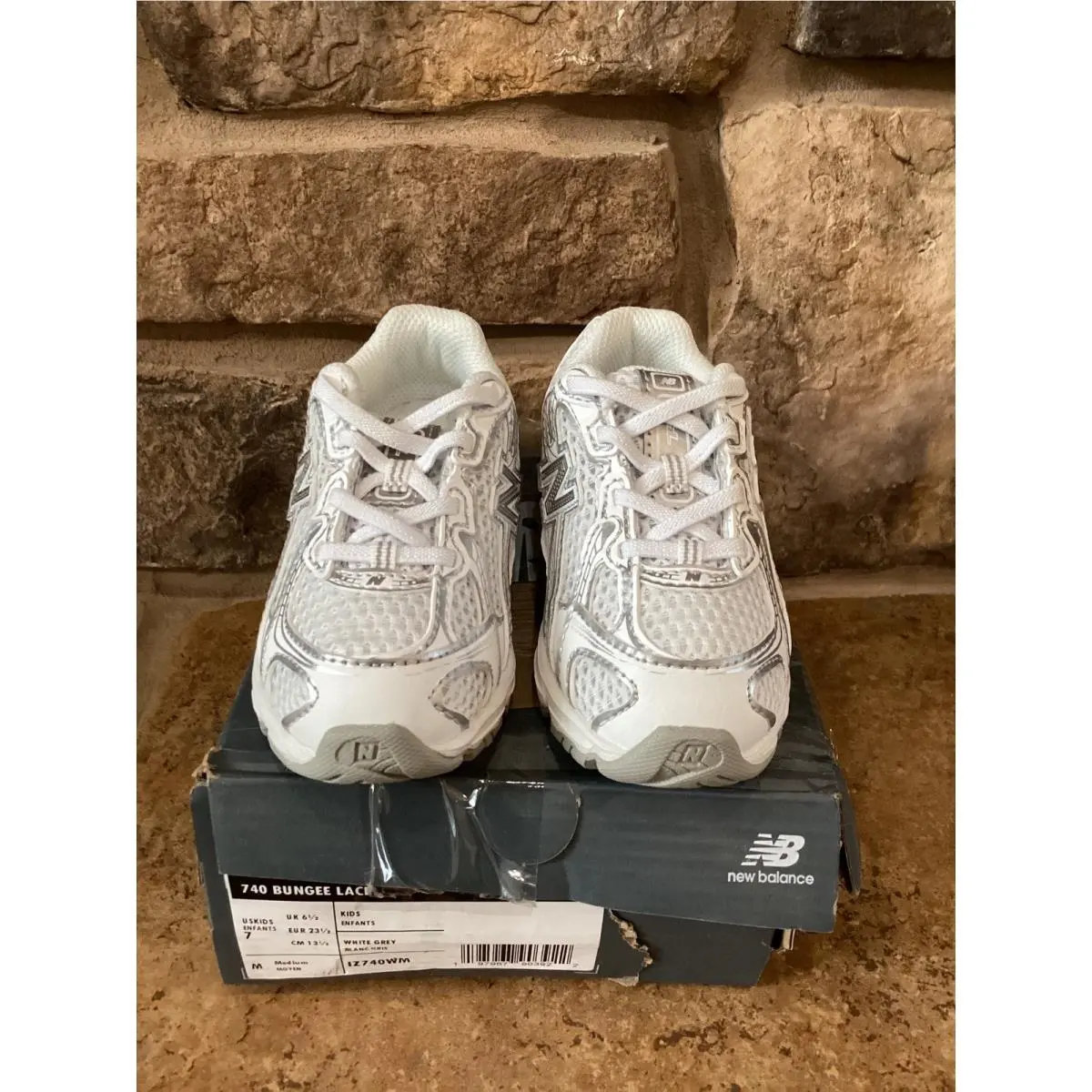 New Balance shoes - New Balance 740 - White 2