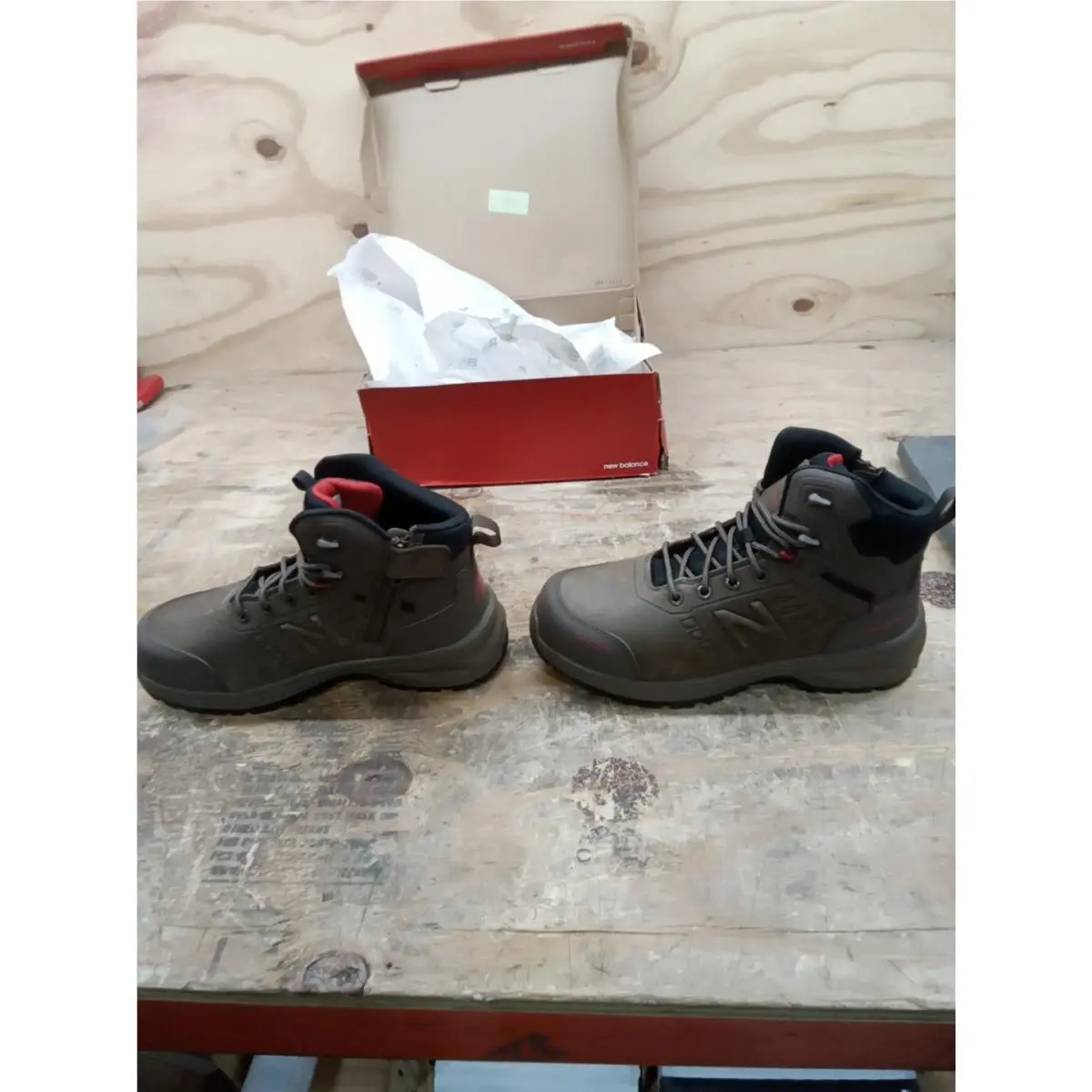 New Balance shoes - MIDCLBRBR-9-4E - MIDCLBRBR-9-4E - Chocolate (UPC: 810119134097) 1