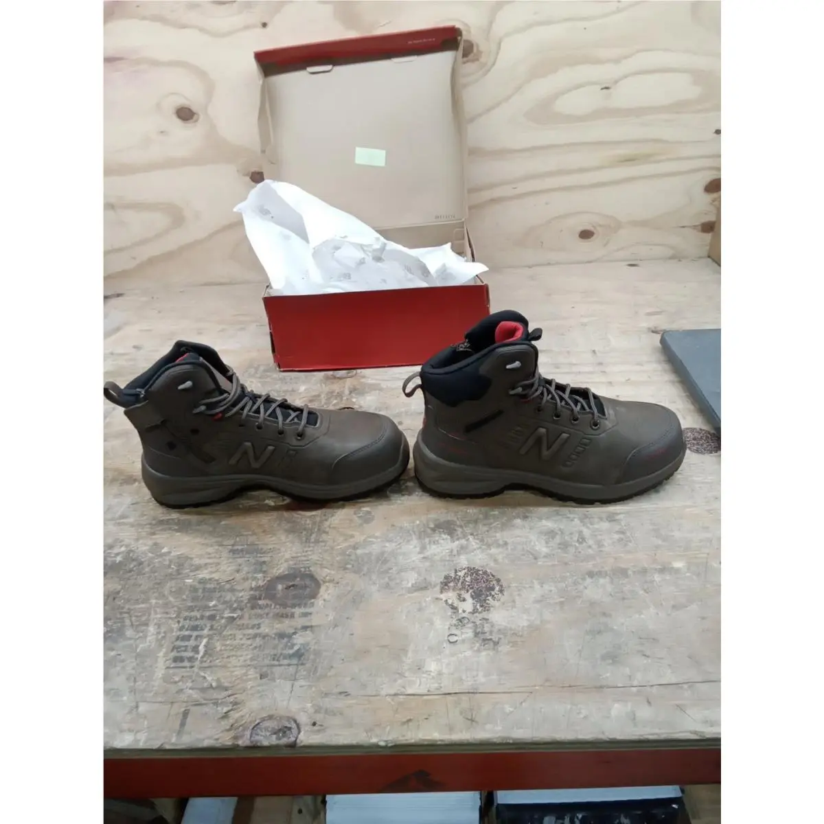 New Balance shoes - MIDCLBRBR-9-4E - MIDCLBRBR-9-4E - Chocolate (UPC: 810119134097) 3