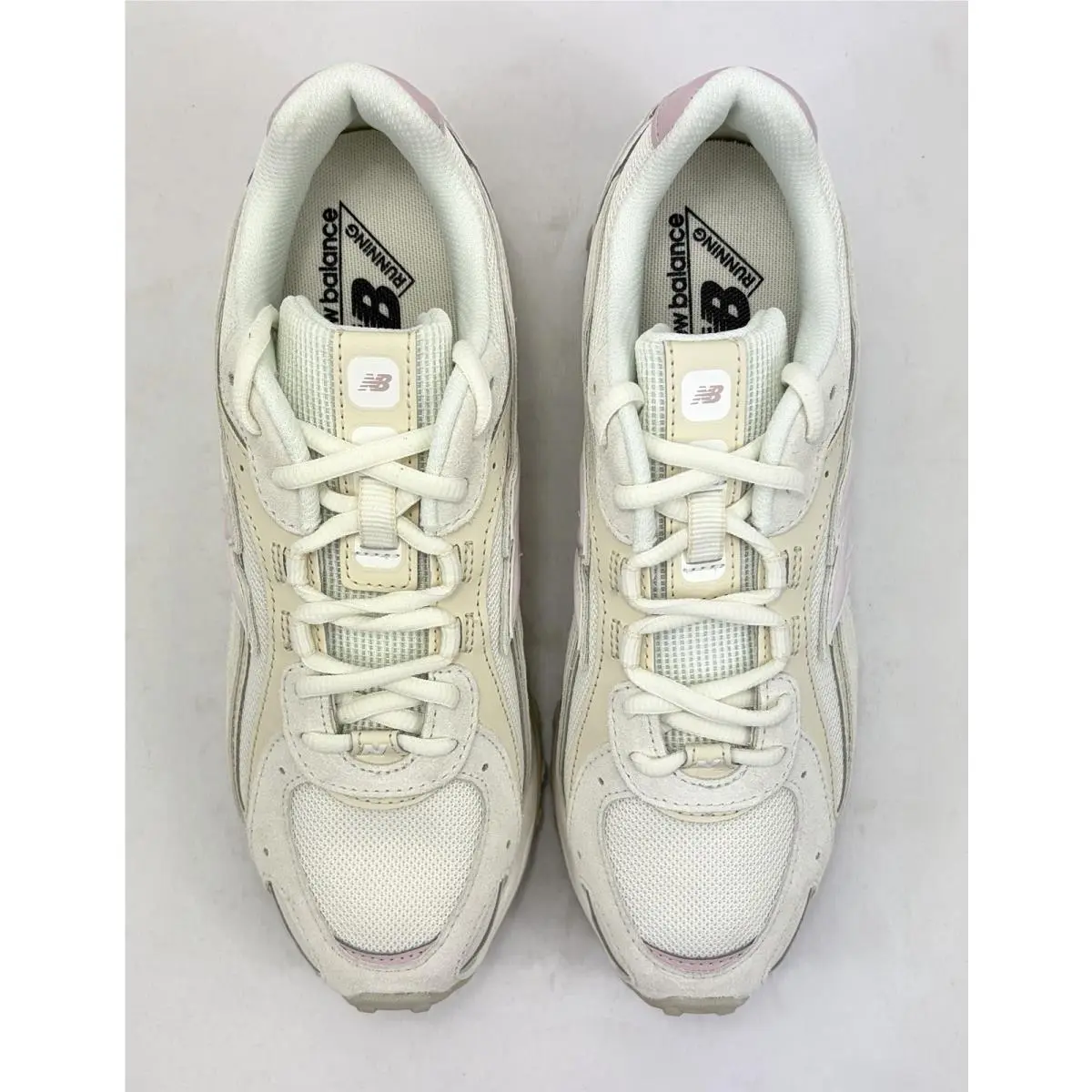 New Balance shoes - New Balance 204L - U204L5WW - White/Pink (UPC: 198688537816) 0