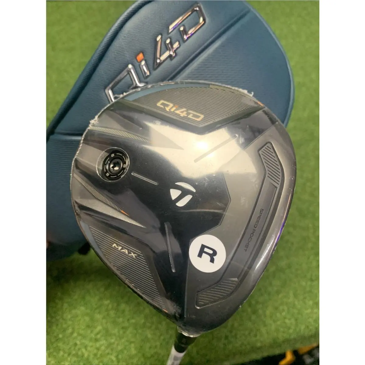 Taylormade Qi4D Max Fairway 7 Wood - RH 21° - Reax 55 Regular Flex Shaft