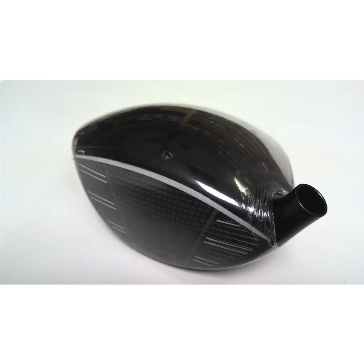 TaylorMade  - Qi4D MAX DESIGNER SERIES SHADOWFALL 0