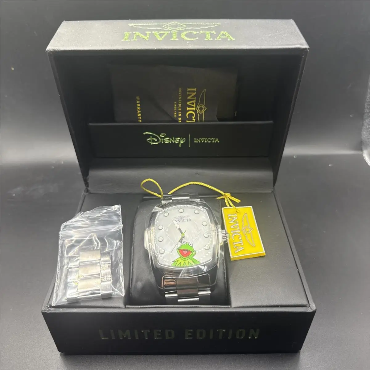 Invicta 25963 a Grand Lupah Muppets Limited Edition Kermit The Frog 843/3000