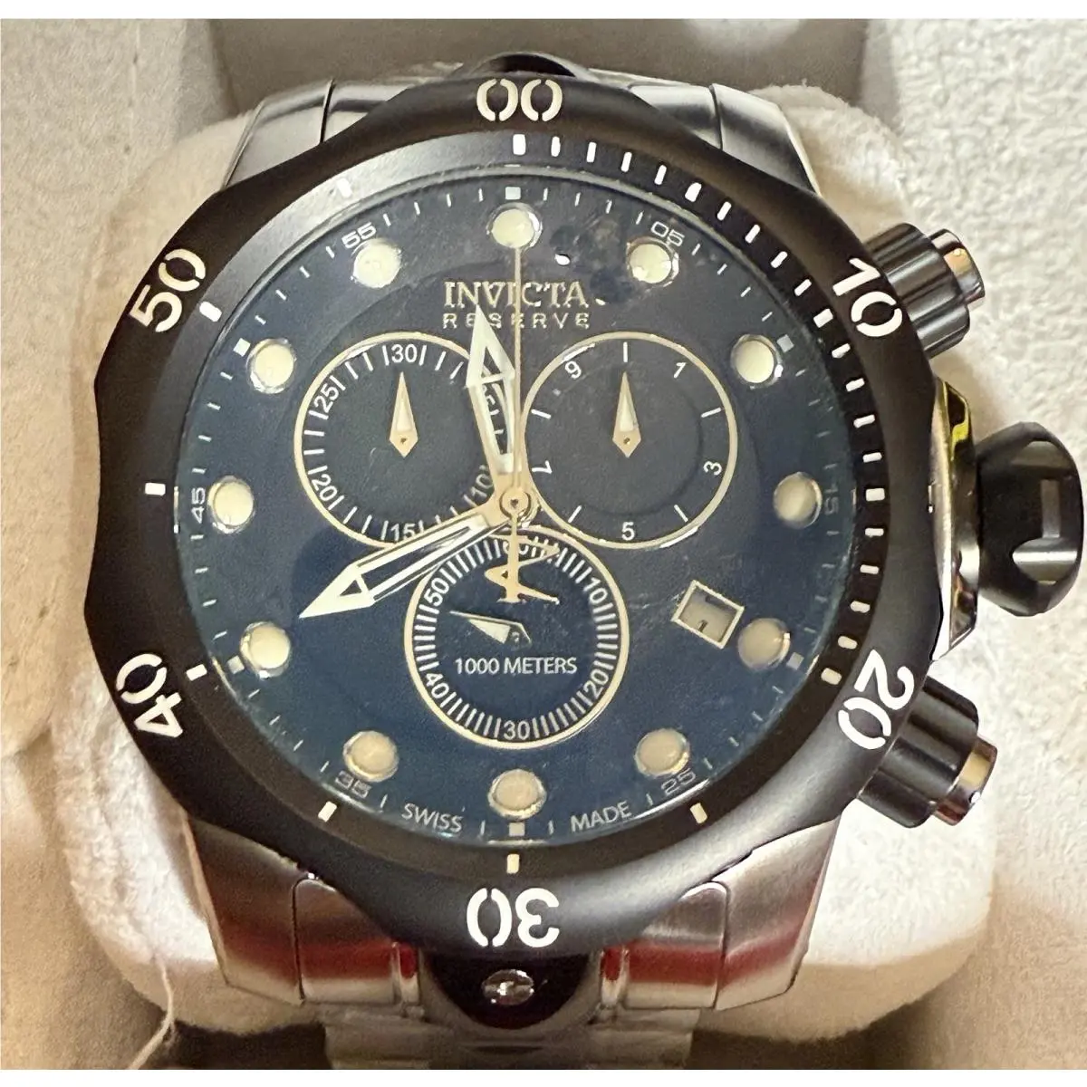 Invicta Venom Swiss Reserve Chrono Black Dial Steel Watch 5727 Needs Battery