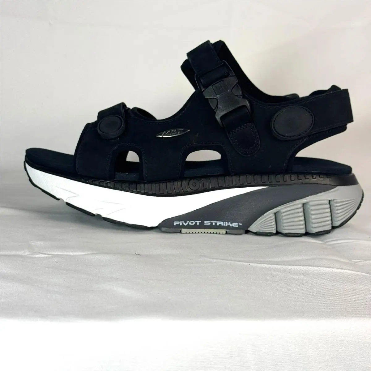 Mbt Women`s Mtr Sandal Size 8 Leather Adjustable Comfortable Lightweight by MBT