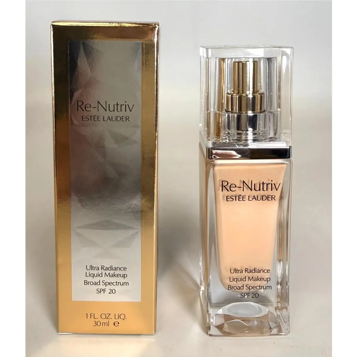 Estée Lauder Re-nutriv Ultra Radiance Liquid Foundation - 1W0 Warm Porcela