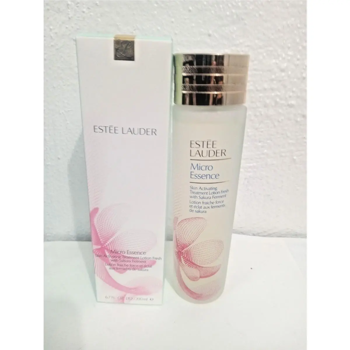 Estee Lauder Micro Essence Skin Activating Treatment Lotion Sakura 6.7oz / 200mL