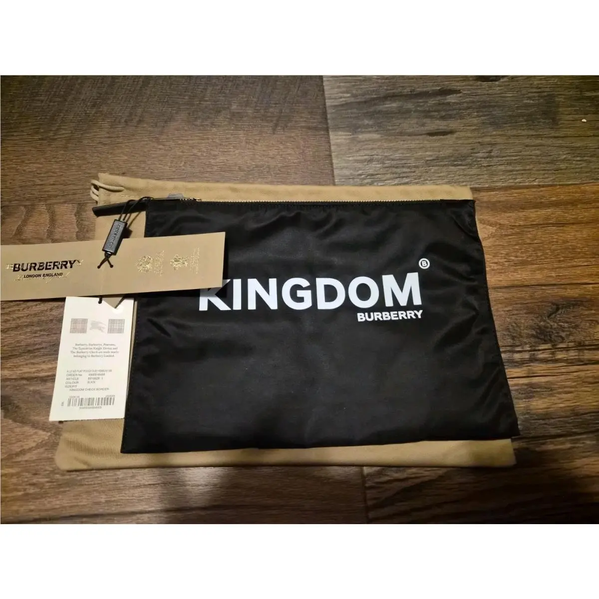 Burberry Large Kingdom Cosmetic Accessory Bag or Pouch Clutch