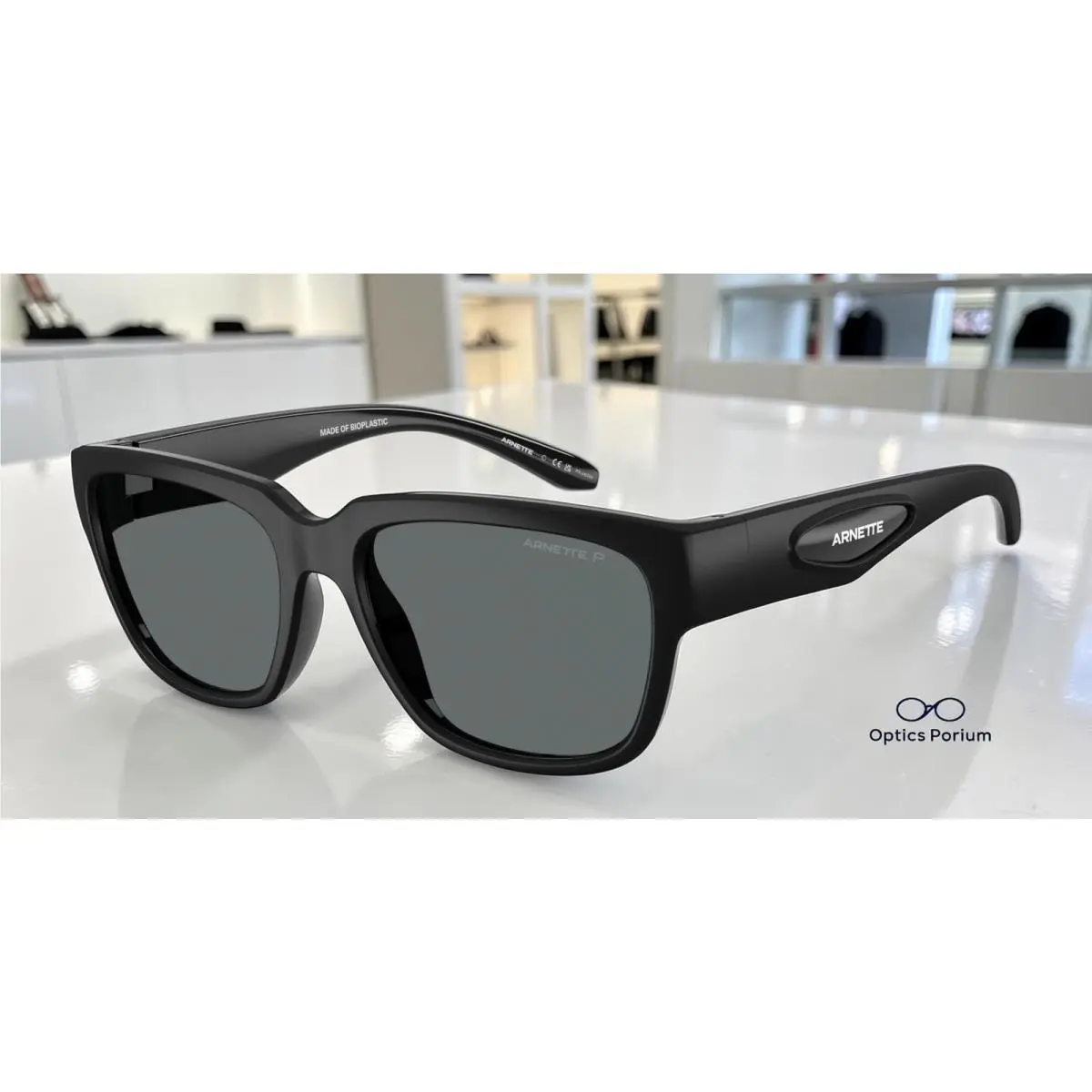 Arnette AN4366 300281 Bounce Black Dark Grey Polarized 56 mm Men`s Sunglasses
