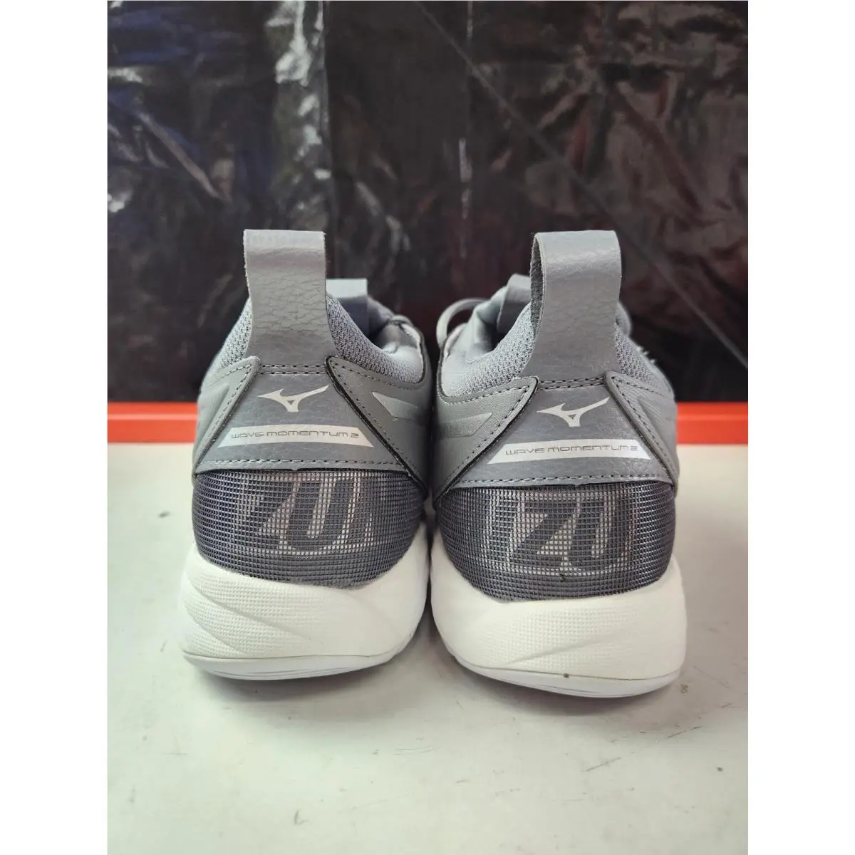 Mizuno shoes - Gray 3