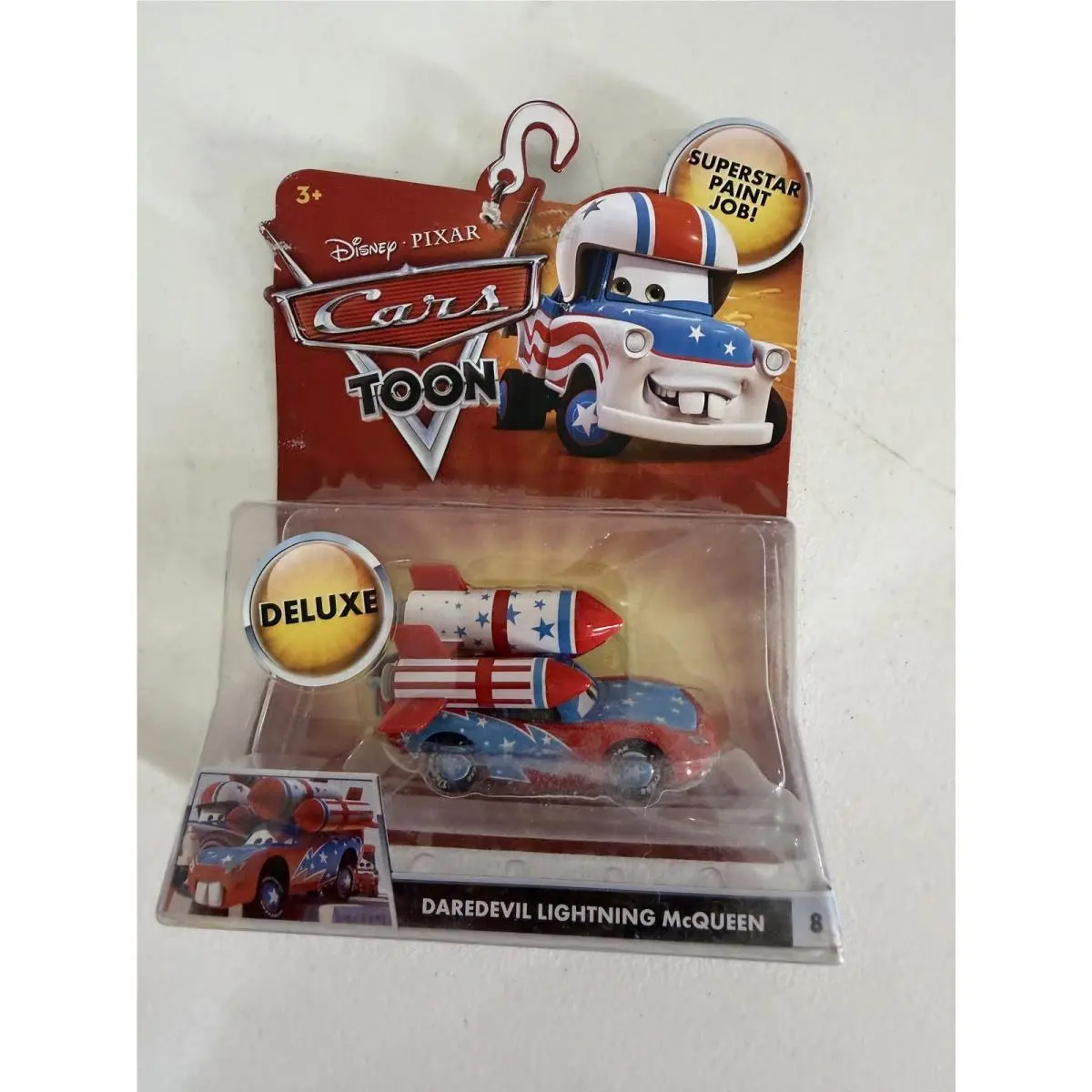 Disney Pixar Cars Toon Deluxe Daredevil Lightning Mcqueen 8 J11