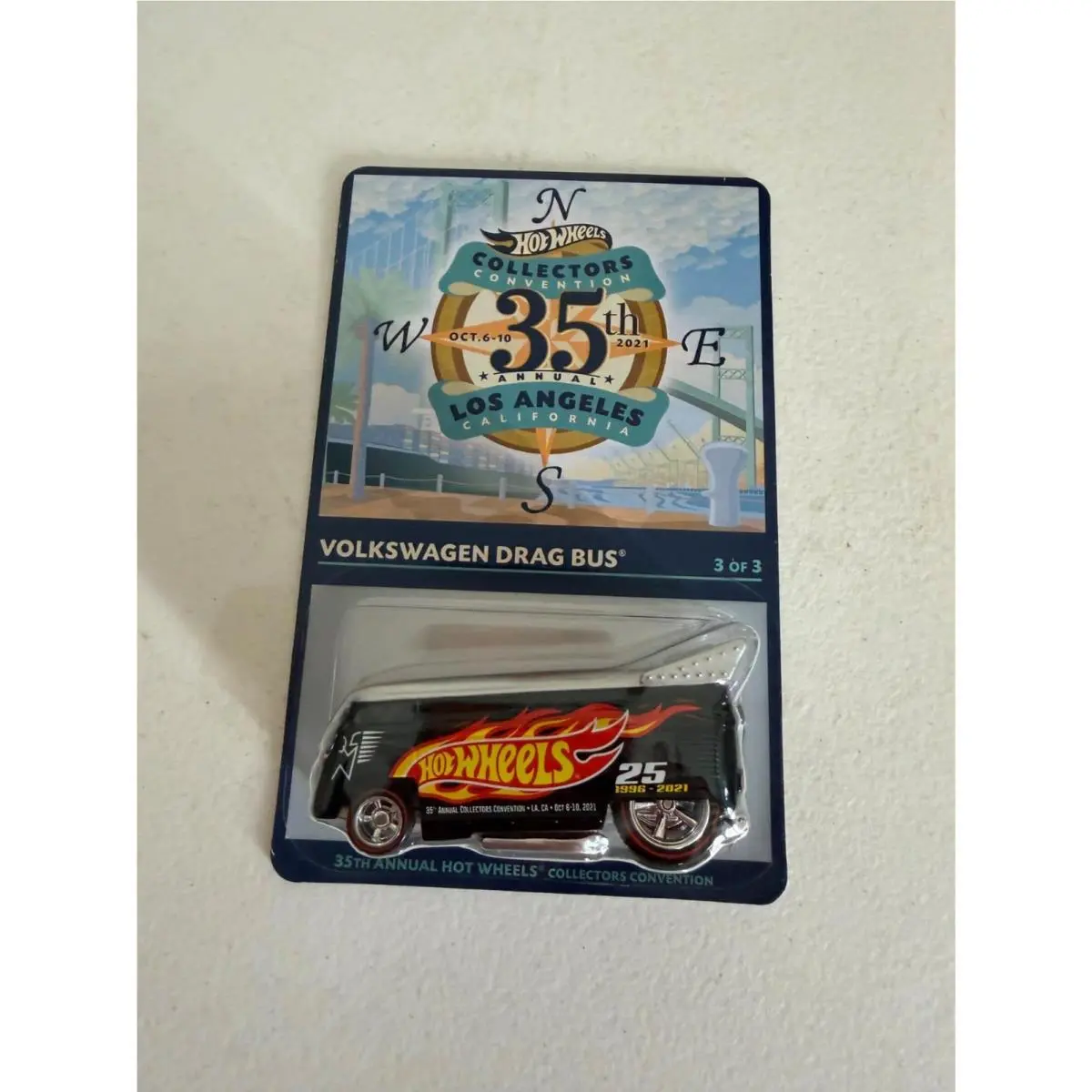 Hot Wheels 35th Annual Collectors Convention Volkswagen Drag Bus AG6