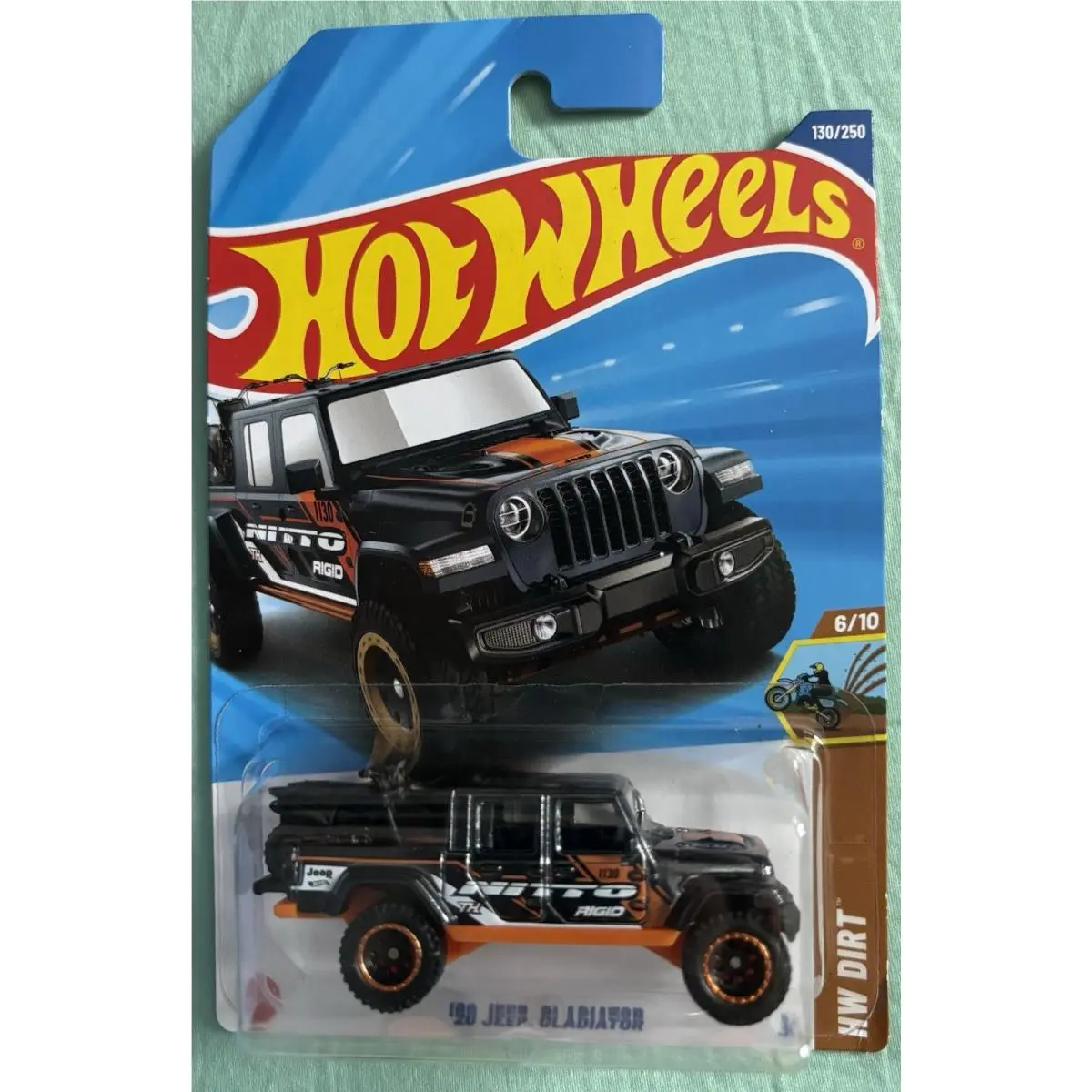 Hot Wheels Dirt Series Super Treasure Hunt 2020 Jeep Gladiator