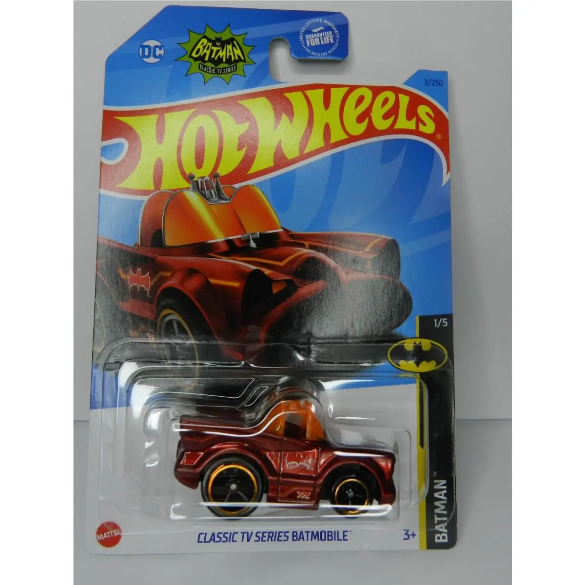 Hot Wheels Super Treasure Hunt 2022 Classic TV Series Batmobile