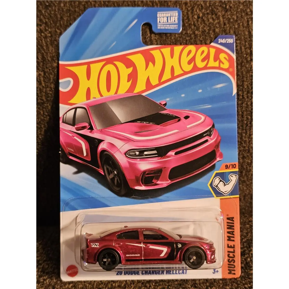 Hot Wheels 240 `20 Dodge Charger Hellcat Super Treasure Hunt Sth 2025
