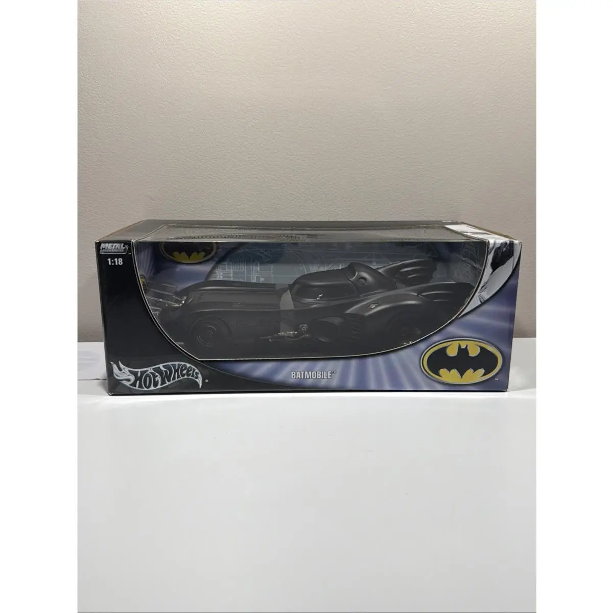 Hot Wheels Batman Batmobile Black 1:18 Scale 2003