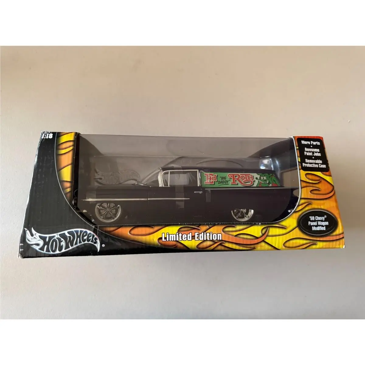 Hot Wheels Limited Edition `59 Chevy Panel Wagon Modified 1:18 BC8