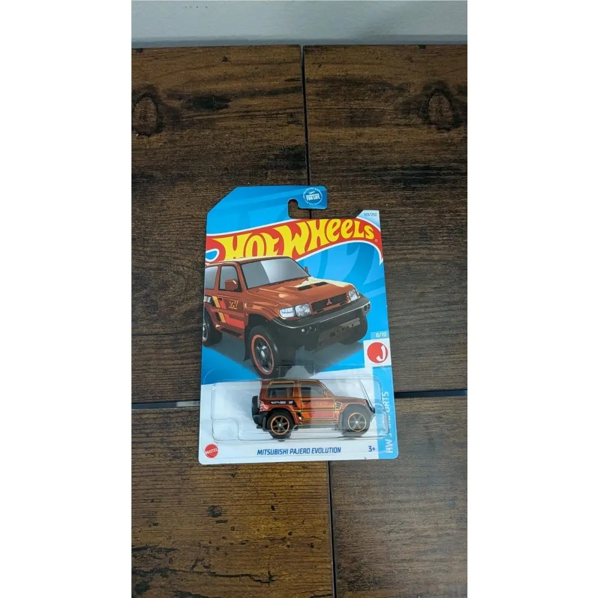 Hot Wheels Mint Super Treasure Hunt Mitsubishi Pajero Evolution Sth