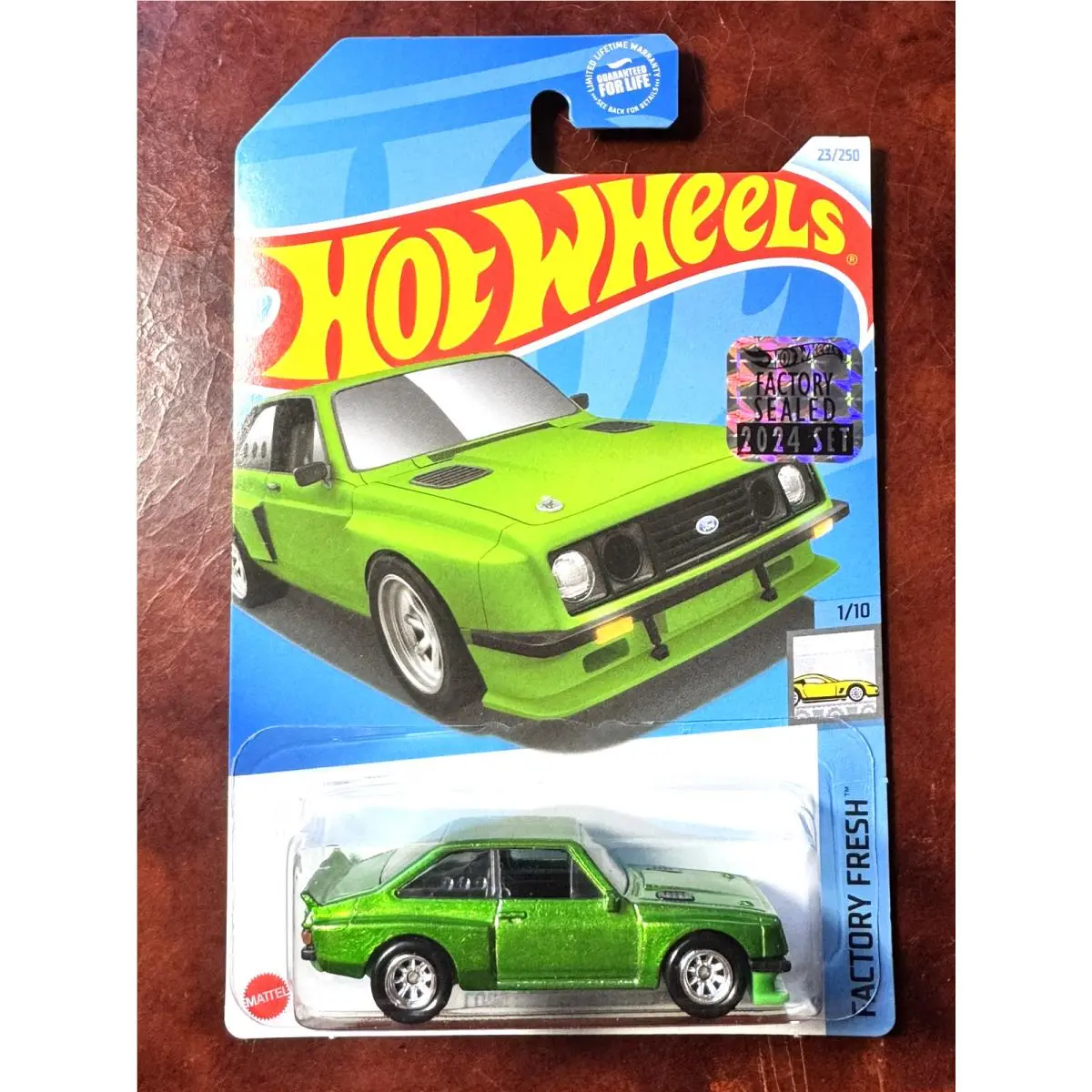 2024 Hot Wheels Ford Escort RS2000 Super Treasure Hunt Set Car