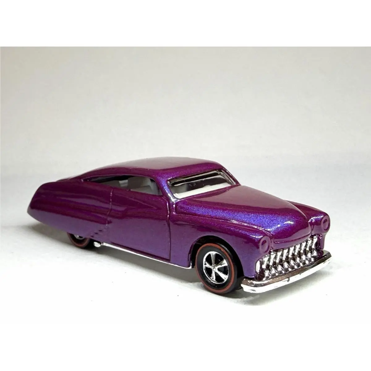 Hot Wheels Purple Iridescent Custom Made Redline Purple Passion Diecast Car