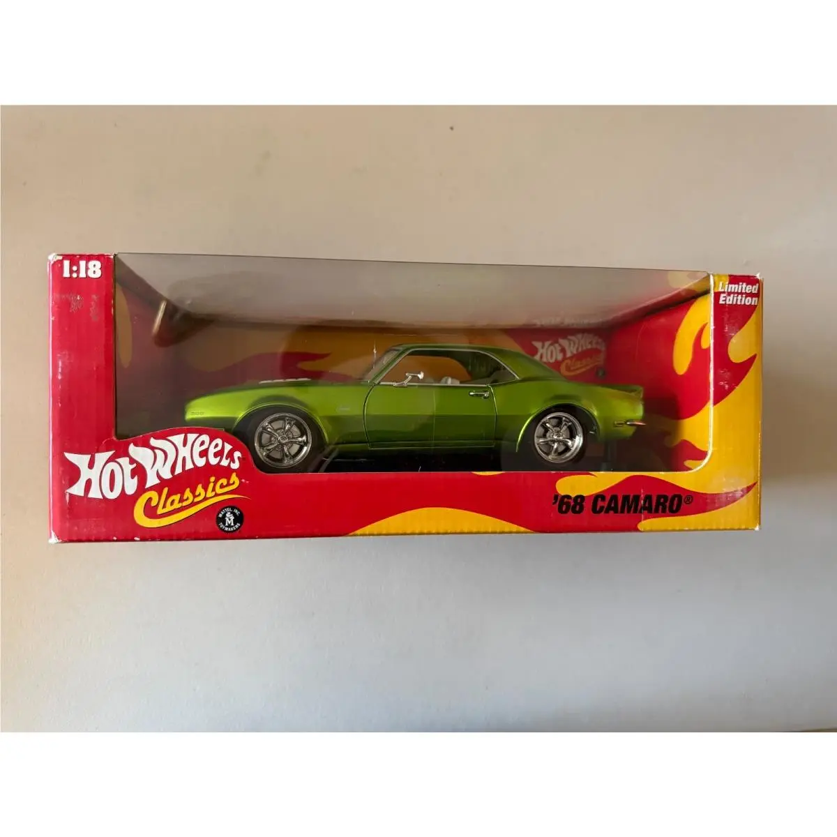 Hot Wheels Classics `68 Camaro Green 1:18 BC9