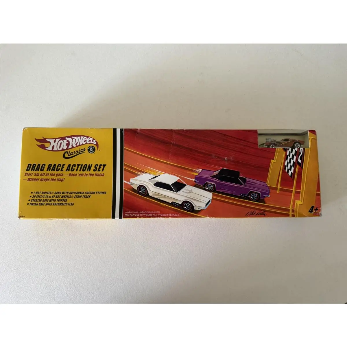 2006 Hot Wheels Classics Drag Racing Action Set w Brown Rodger Dodger AG2