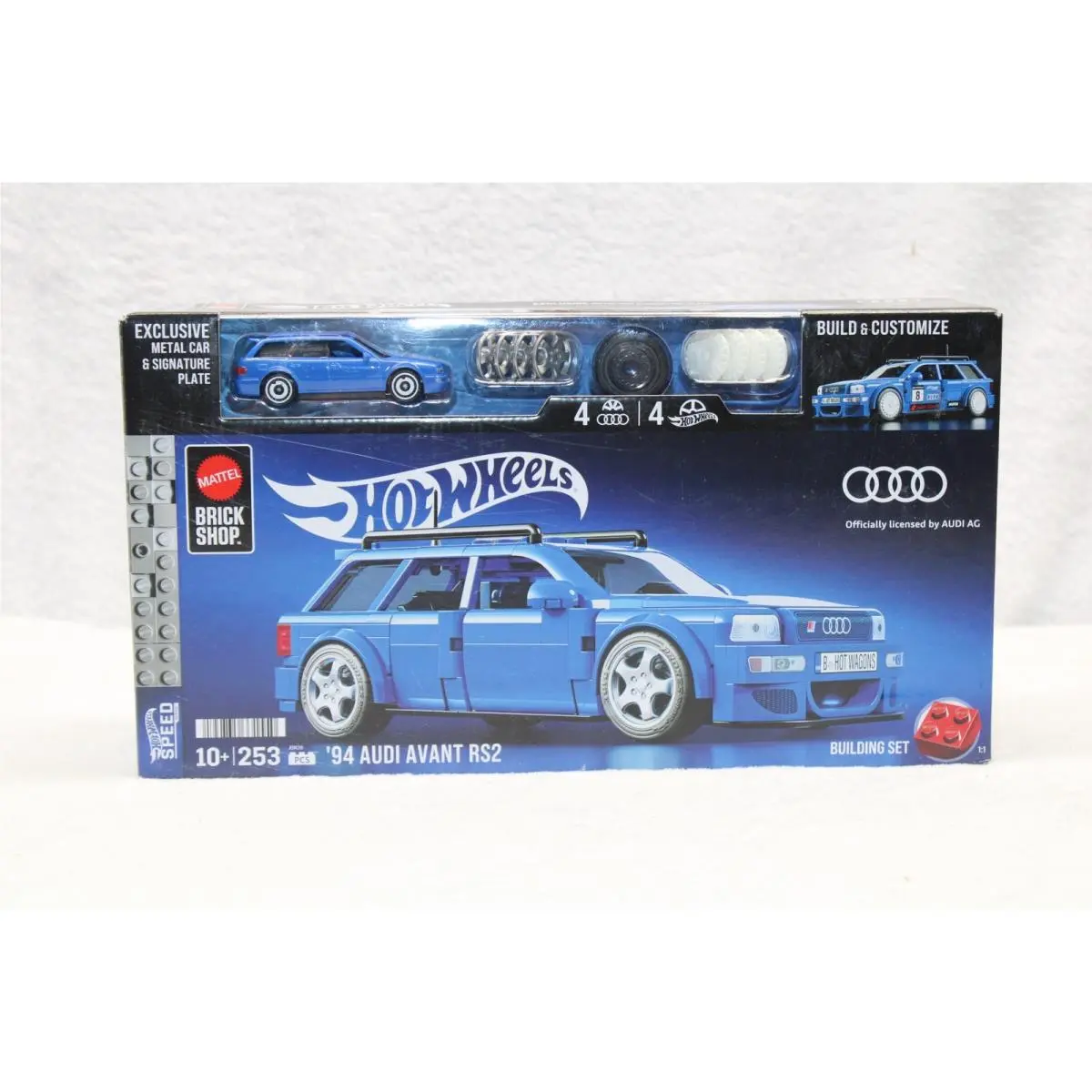 1994 Hot Wheels Audi Avant RS2 Brick Shop Mattel Model Building Set