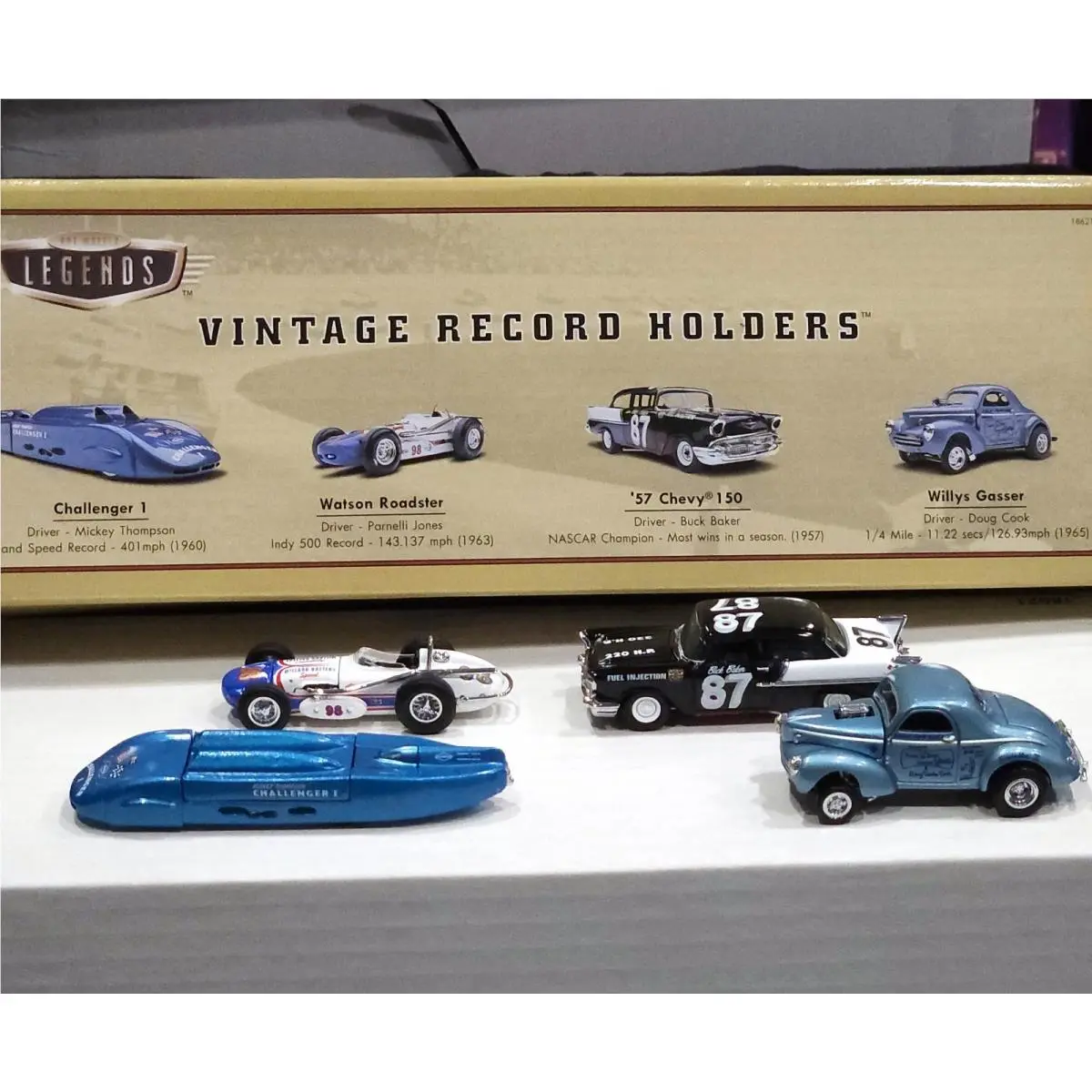 Hot Wheels Legends Vintage Record Holders Chevy 4-Car Set Acrylic Display 18621