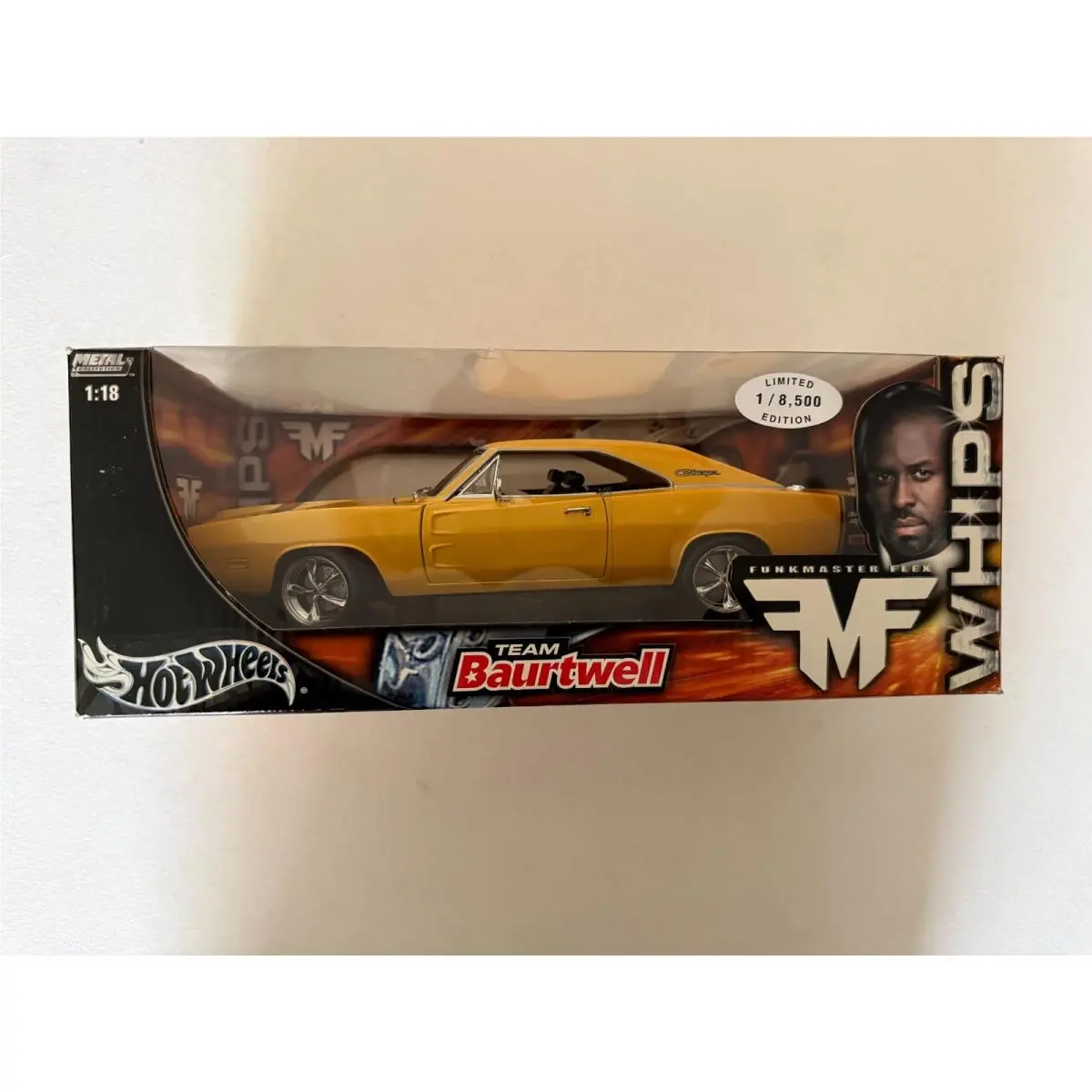 Hot Wheels Whips Funkmaster Flex Dodge Charger Team Baurtwell 1/18 BD5